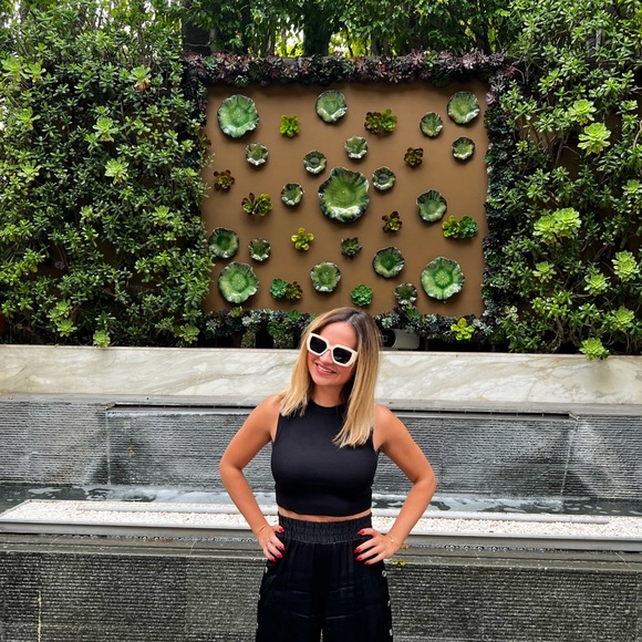 Meet your Posher👋🏼 - Picture 1 of 1